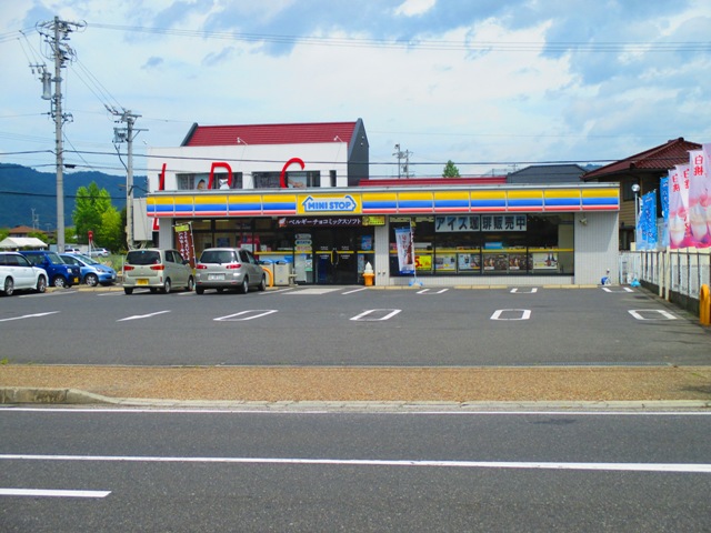 Convenience store. MINISTOP Ueno plain store up (convenience store) 228m