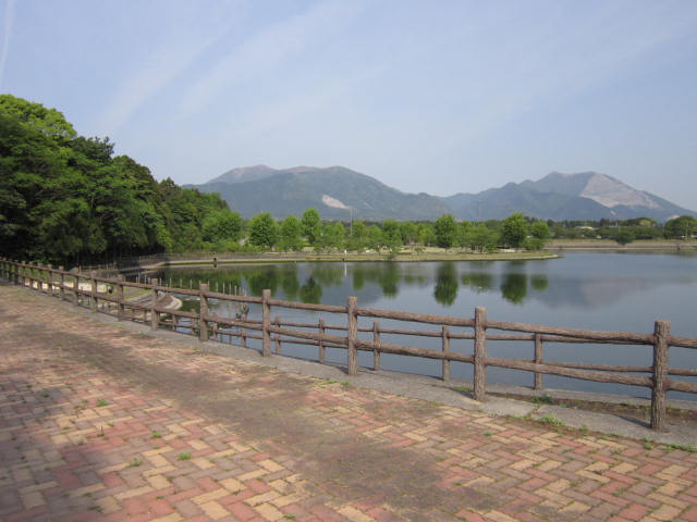 park. Ryokechi to the park (park) 1470m