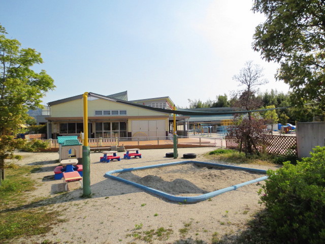 kindergarten ・ Nursery. Inabe Municipal Inabe west nursery school (kindergarten ・ 770m to the nursery)