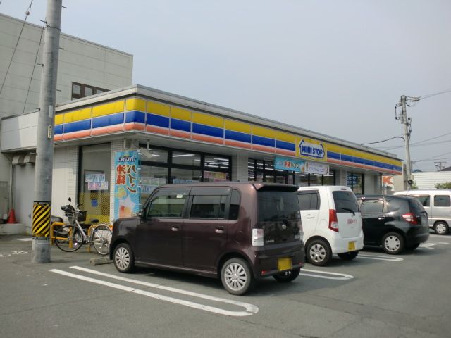 Convenience store. MINISTOP Ise Kurose Machiten up (convenience store) 1139m