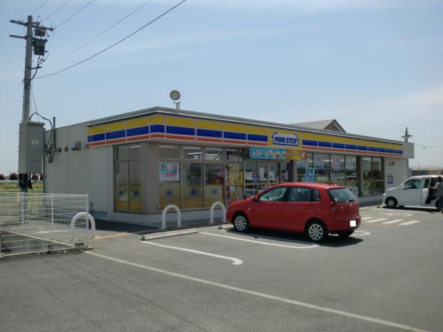 Convenience store. MINISTOP Ise Akeno store up (convenience store) 3129m