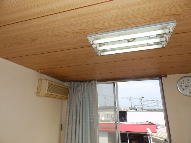 Other Equipment. Air conditioning ・ Room lighting
