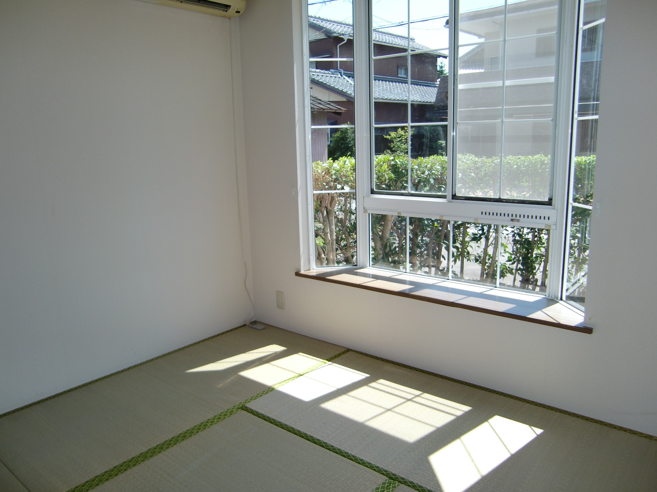 Other room space. Japanese-style room 6 quires