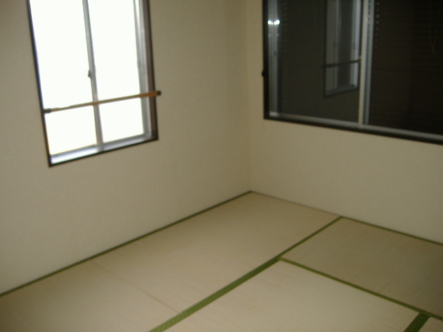 Other room space. Japanese-style room 6 quires