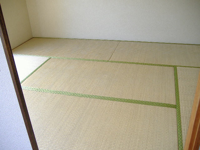 Other room space. Japanese-style room 6 quires