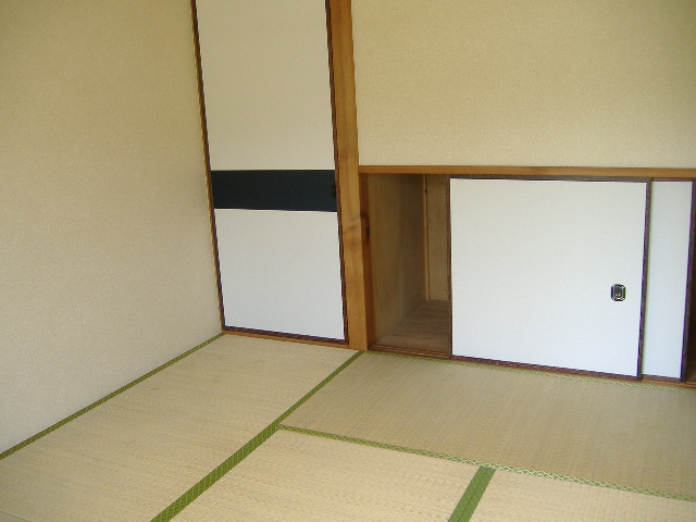 Receipt. Closet 6 Pledge Japanese-style room