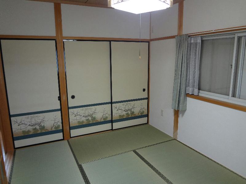 Non-living room. Japanese-style room (tatami exchange already ・ Cross pasting Kawasumi)