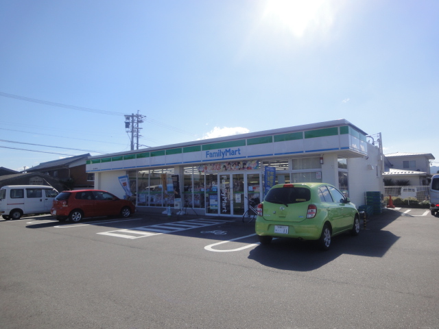 Convenience store. FamilyMart Kameyama Nobono store up (convenience store) 1766m