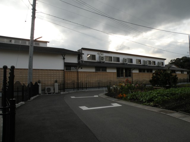 kindergarten ・ Nursery. Kawasaki Kindergarten (kindergarten ・ 1588m to the nursery)