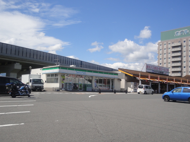 Convenience store. FamilyMart Kameyama Inter store up (convenience store) 1583m