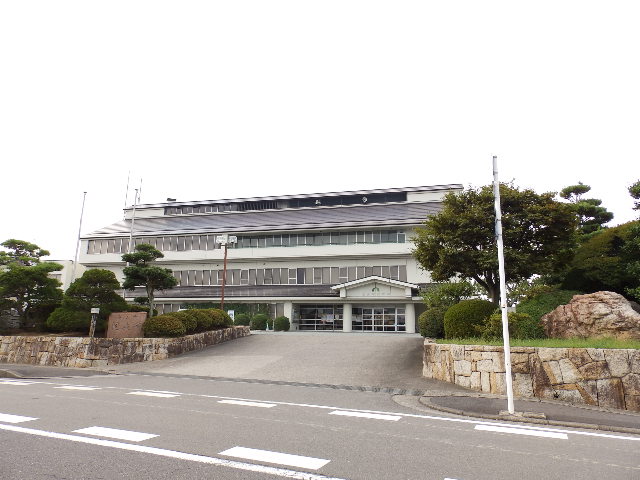 Government office. 1014m to Kameyama Seki branch office (government office)
