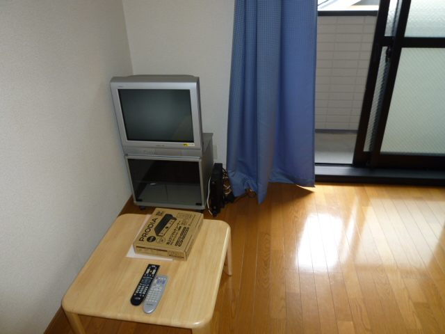 Other Equipment. With TV