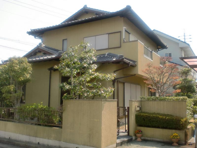 Local appearance photo. Japanese-style house. Northwest corner lot.