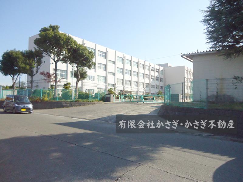 Junior high school. Kuwana City Masakazu until junior high school 1385m