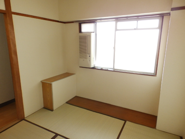 Other room space