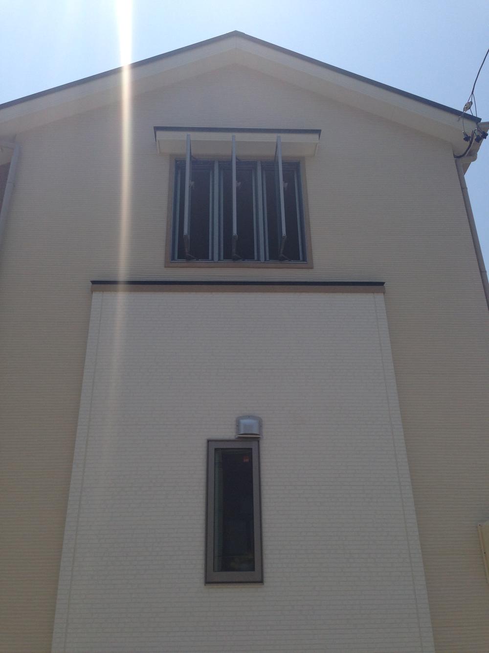 Local appearance photo. Nearing completion of local (No, A)