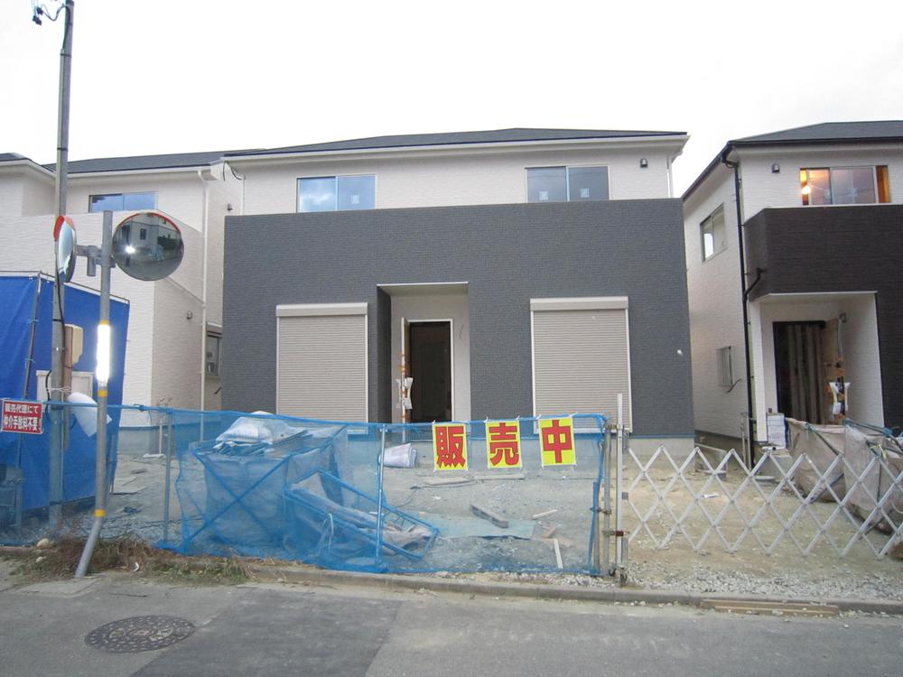 Local appearance photo. (Building 2) 22,800,000 yen