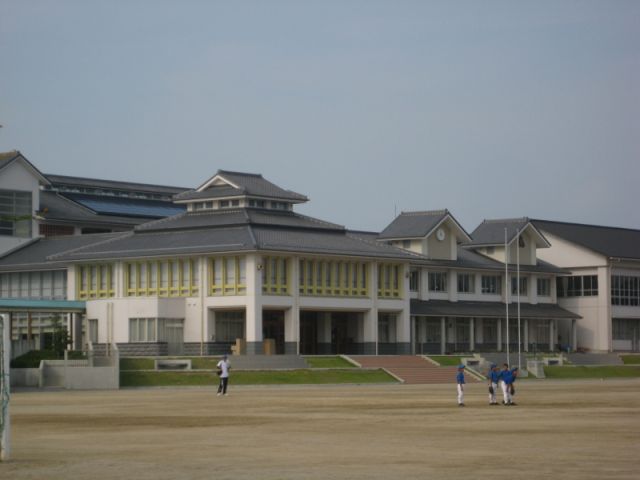 Junior high school. Municipal Nagashima 1000m up to junior high school (junior high school)