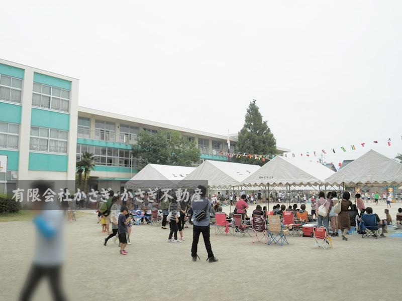 Primary school. Kuwana Municipal Seigi to elementary school 432m