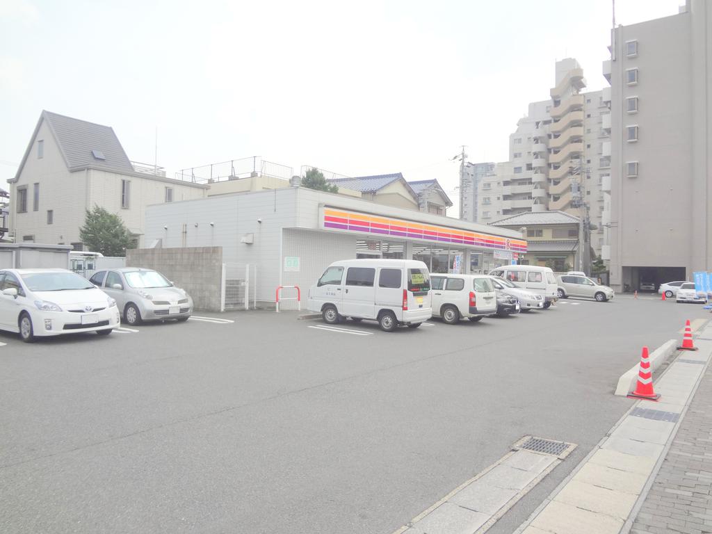 Convenience store. Circle K Kuwana Sangudori store up (convenience store) 968m