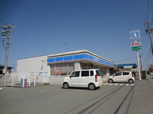 Convenience store. 1519m until Lawson Matsusaka Tatsuta-cho store (convenience store)