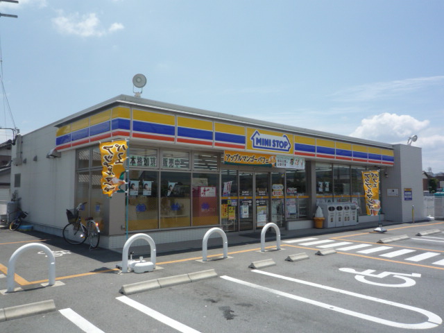 Convenience store. MINISTOP Matsusaka Okuroda store up (convenience store) 153m