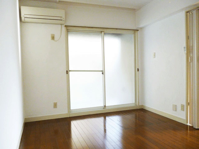 Living and room. Western style room