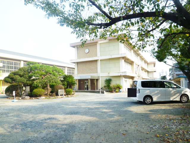 Junior high school. Matsusaka City Tonomachi until junior high school (junior high school) 1084m