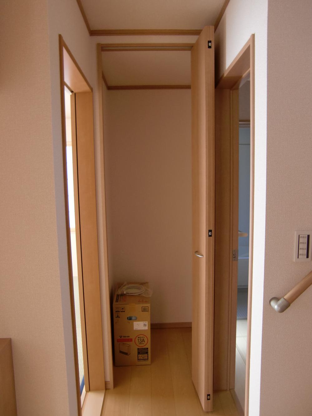 Receipt. 1 Building 1F storage