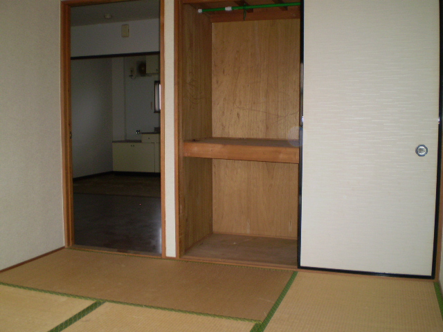 Other room space