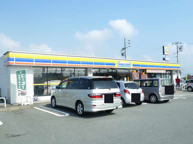 Convenience store. MINISTOP Matsusaka Kamikawa-cho store (convenience store) to 657m