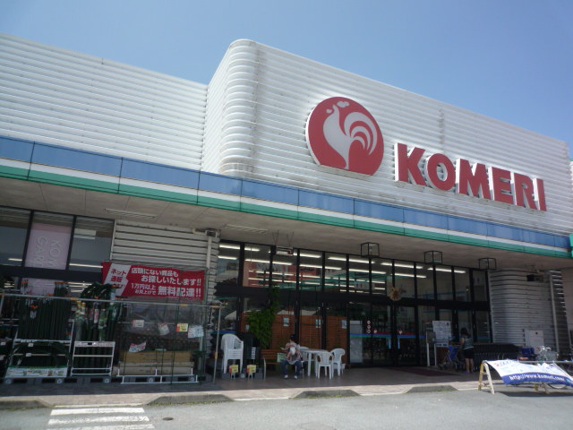 Home center. Komeri Co., Ltd. home improvement Matsusaka Shimomura store up (home improvement) 886m