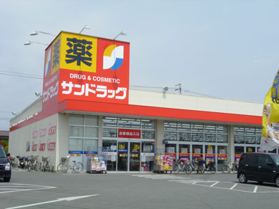 Dorakkusutoa. San drag Okuroda shop 779m until (drugstore)