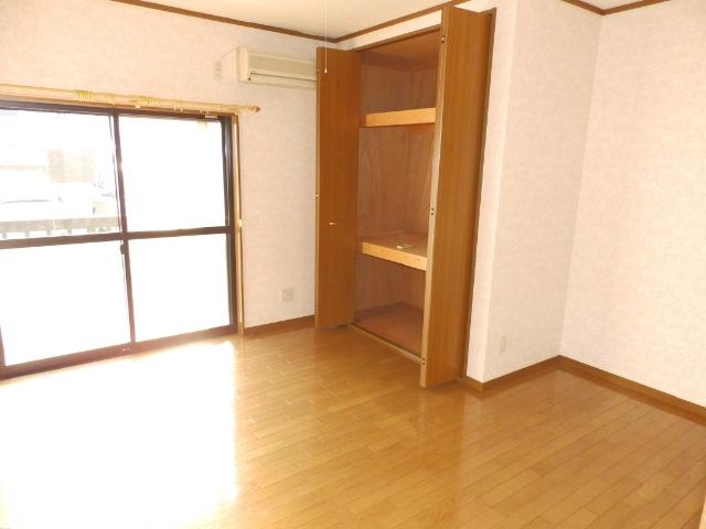 Other room space