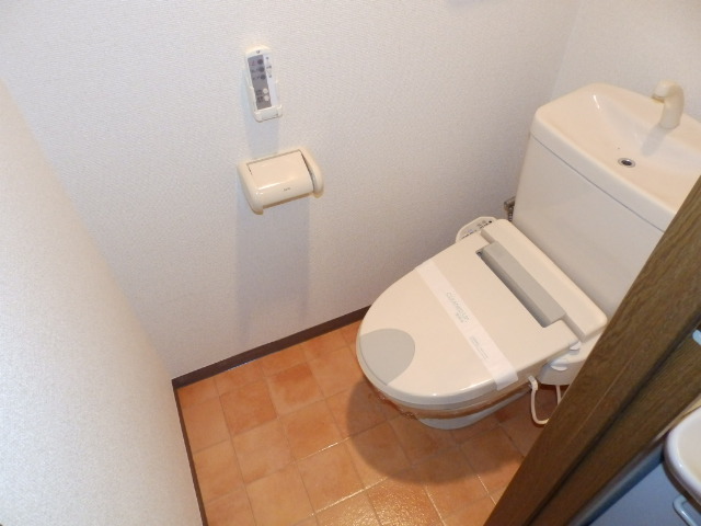 Toilet