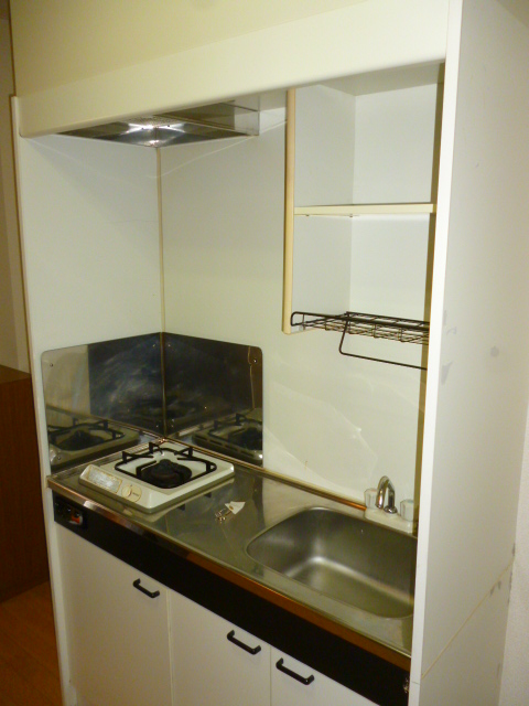 Kitchen. With gas stove