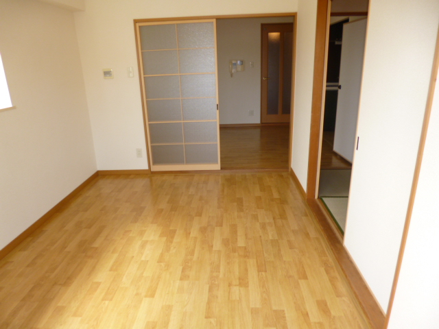 Other room space