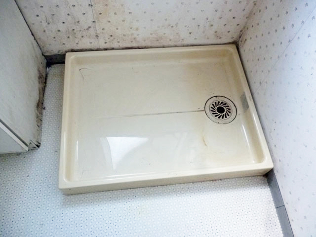 Other room space. Washing machine Storage