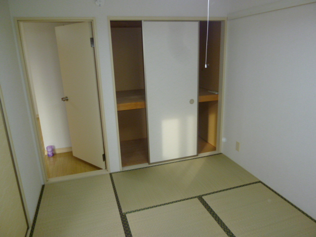 Other room space