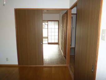 Living and room