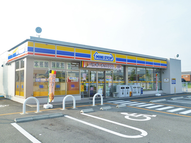 Convenience store. MINISTOP Matsusaka Okuroda store up (convenience store) 299m