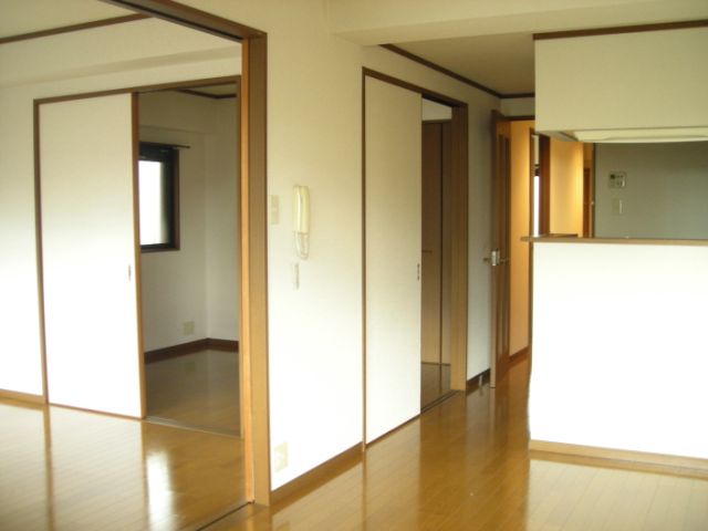 Living and room