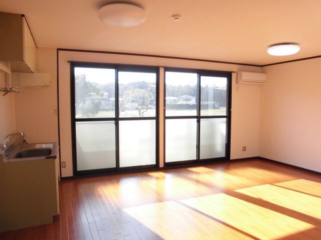 Living and room
