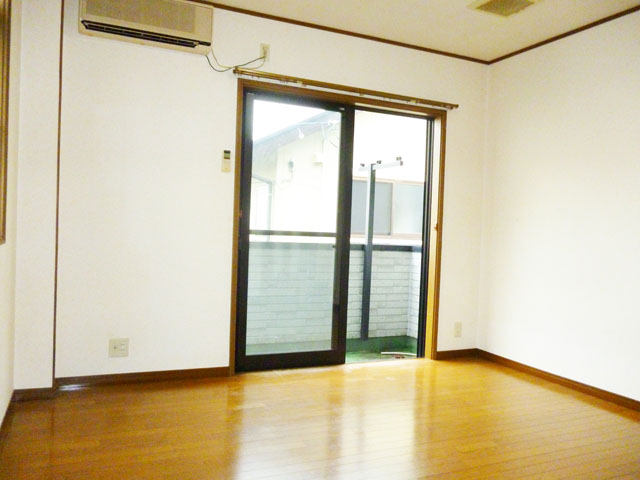 Living and room. Western style room