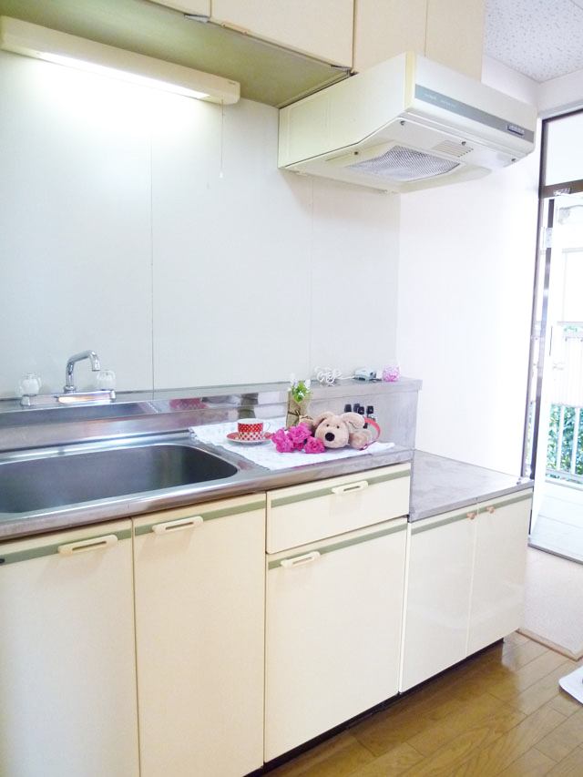 Kitchen.  ※ Such as the equipment is for the exhibition.