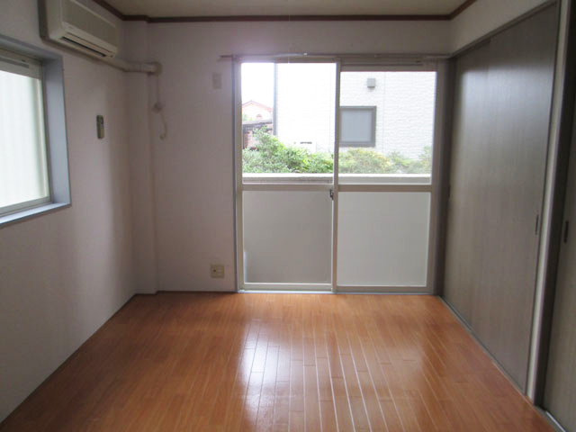 Living and room. Western style room