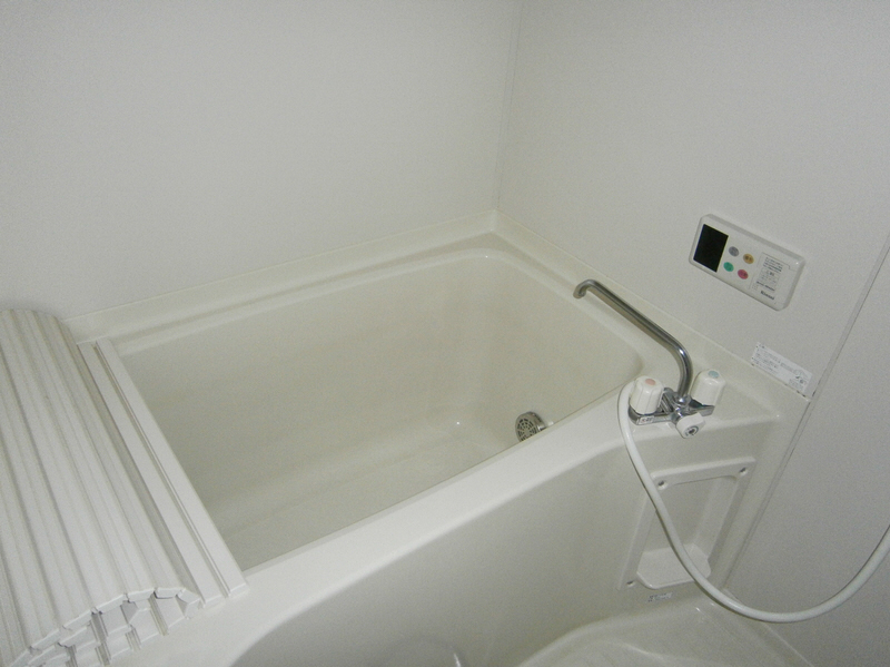 Bath. It is a full bath of equipment ☆