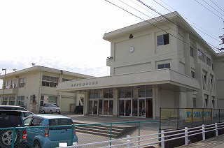 Primary school. Komono up to elementary school (elementary school) 1060m