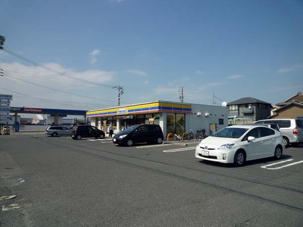 Convenience store. MINISTOP 517m to Yokkaichi Amagasuka shop