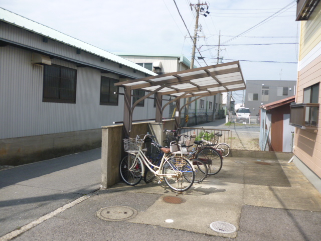 Other common areas. Bicycle-parking space